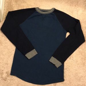 NWOT. MOSSIMO SUPPLY CO Thermal Waffle L/S Shirt